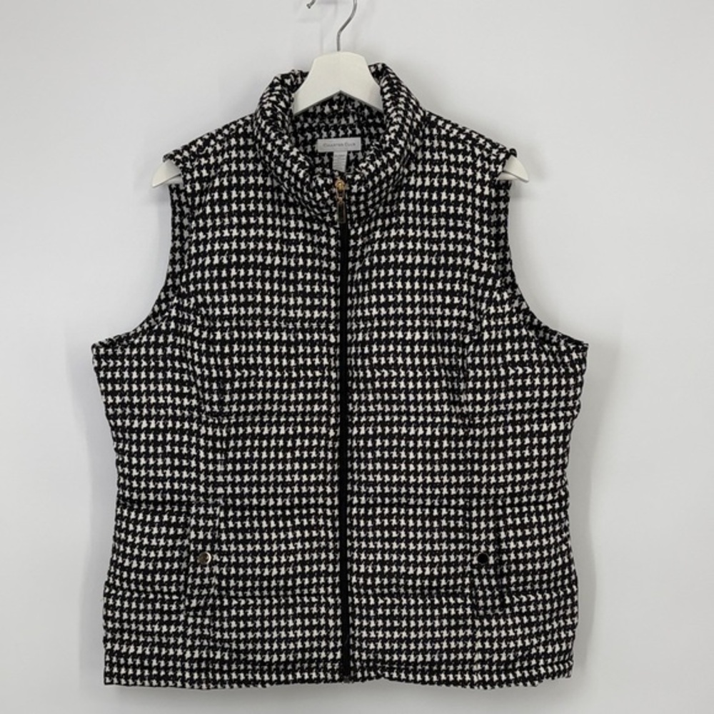 ☁️ Charter Club Black and White Houndstooth puffer  Vest